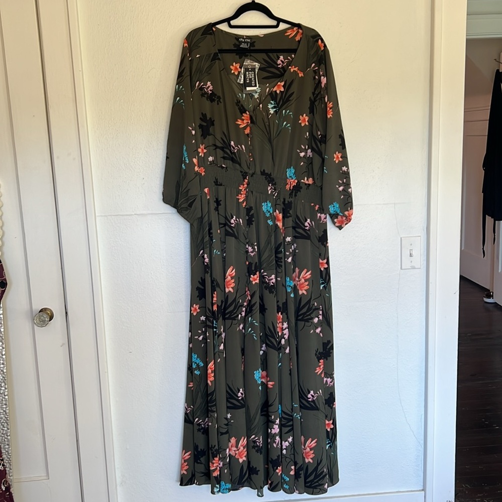 City Chic Army Green "Jungle Floral" Long Sleeve Maxi Dress Plus Size XXL